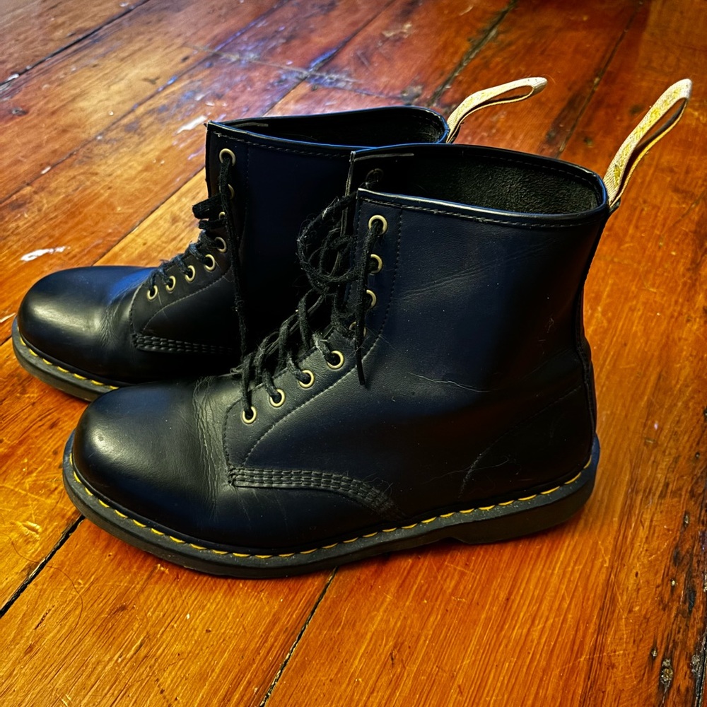 Dr Marten Men's Vegan 1460 8 Eye Boots